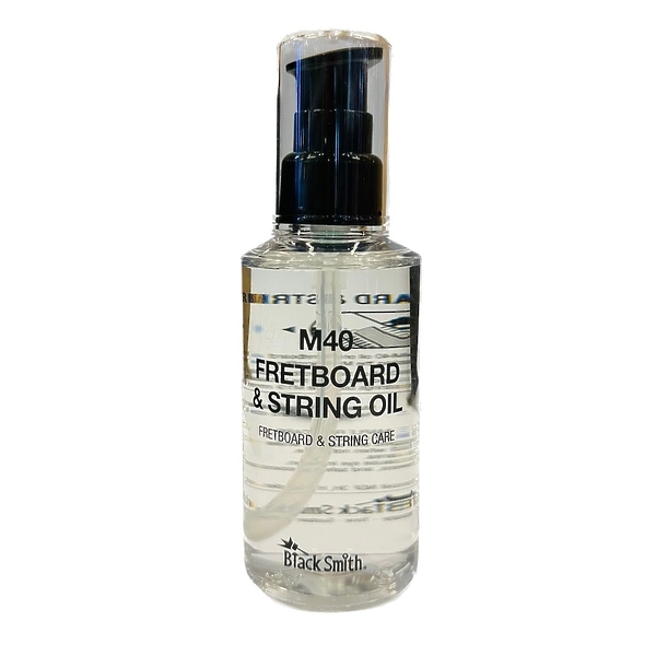 Масло для очистки струн и грифа BlackSmith Fretboard & String Oil M40 артикул 307637Si-1