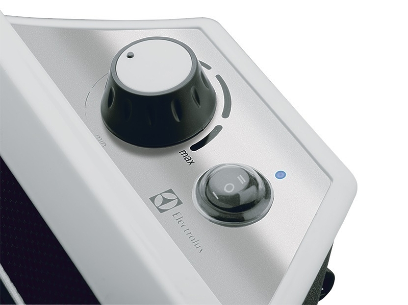 Умный конвектор Rubetek RM-3712 + Electrolux ECH/AG2-1500 T артикул 178856Si-1 фото 3