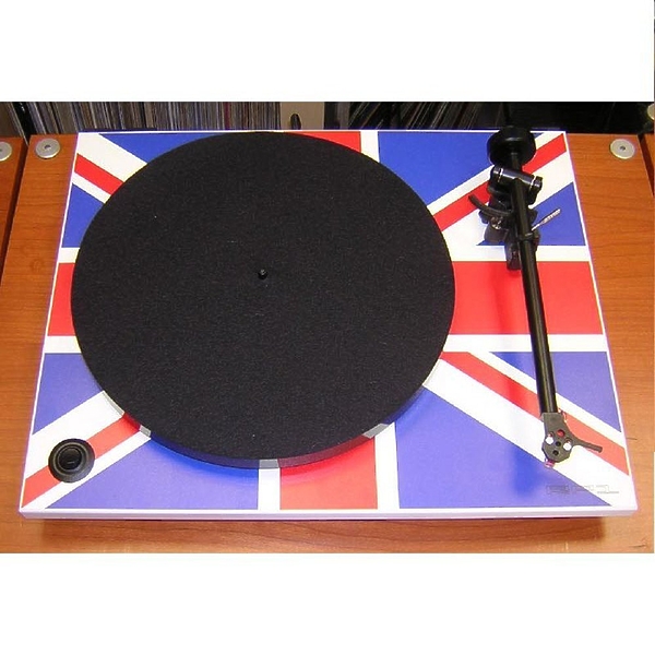 Проигрыватель винила Rega RP1 Union Jack (с картриджем Ortofon OM5e) артикул 101488Si-1 фото 4