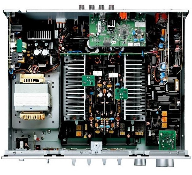 Стереоусилитель Yamaha A-U670 Black артикул 170200Si-1 фото 4