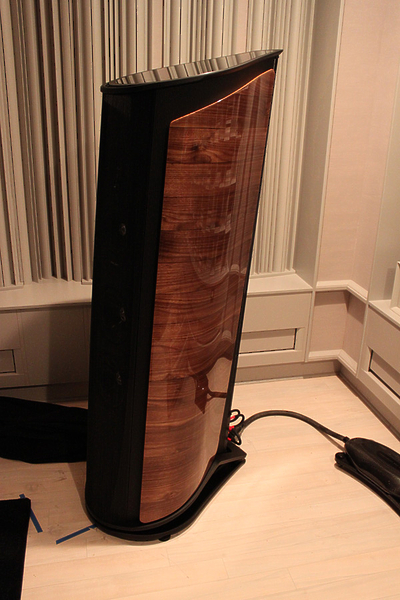Напольная акустика Sonus Faber Aida walnut артикул 100572Si-1 фото 4
