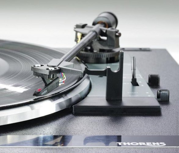 Проигрыватель винила Thorens TD 170-1 black (картридж OM 10) артикул 384033FV-1 фото 3