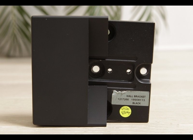 Настенный кронштейн Bang & Olufsen BeoLab 7-2,  Wall bracket, арт.2172 артикул 131015Si-1