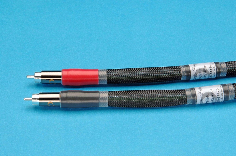 Кабель межблочный Purist Audio Design Venustas RCA 1.0m артикул 143589Si-1