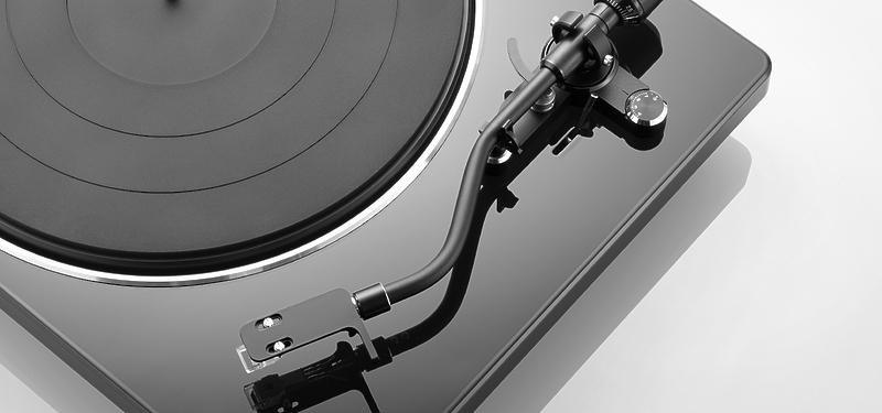 Проигрыватель винила Denon DP-400 White артикул 189860Si-1 фото 9