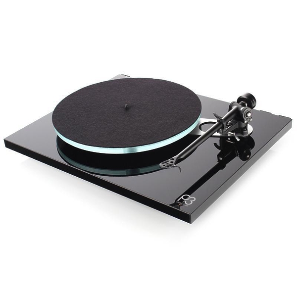 Проигрыватель винила Rega PLANAR 3 black артикул 166161Si-1