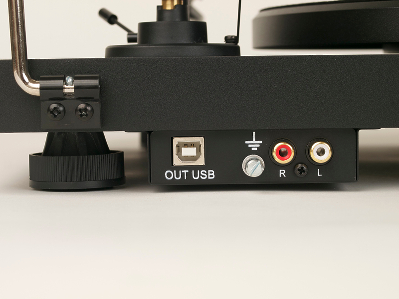 Проигрыватель винила Pro-Ject DEBUT CARBON (DC) (OM10) purple артикул 123272Si-1 фото 3