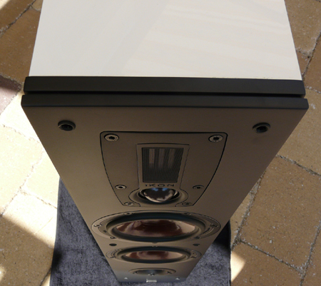 Напольная акустика Dali IKON 6 mk2 light walnut артикул 399975FV-1 фото 4