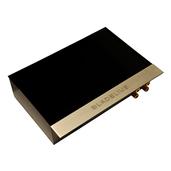 Усилитель мощности Bladelius Frej артикул 287440Si-1 в интернет-магазине «HiFiRussia»