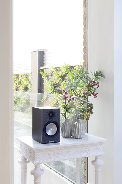 Полочная акустика Monitor Audio Bronze 50 (6G) Black артикул 219868Si-1 фото 8