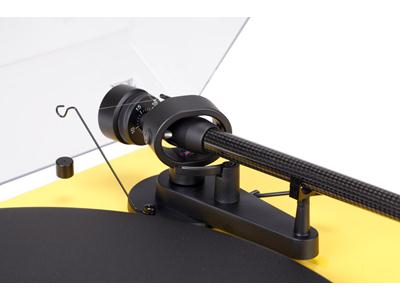 Проигрыватель винила Pro-Ject Debut Carbon Phono USB (DC) yellow (Ortofon OM10) артикул 449330FV-1 фото 5