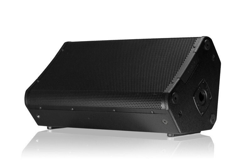 QSC AP-5122m артикул 122815Si-1