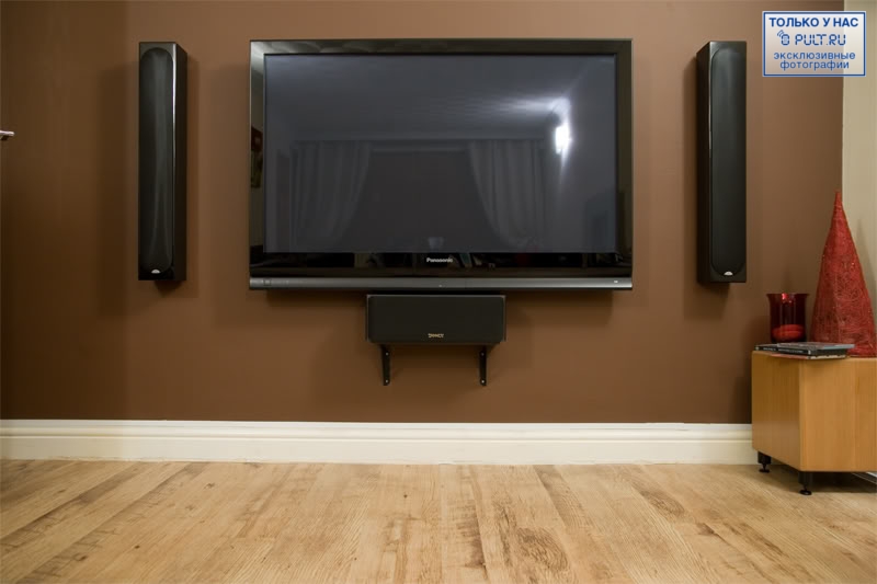 Настенная акустика Monitor Audio Radius 250 HD Black Gloss артикул 430653FV-1 фото 4