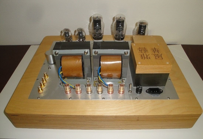 Ламповый усилитель Arte Forma Aida артикул 251195Si-1 в интернет-магазине «HiFiRussia»