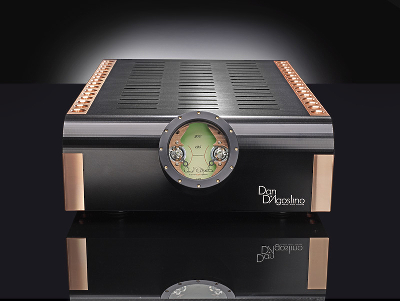 Усилитель Dan D’Agostino Momentum stereo amplifier silver артикул 112955Si-1 фото 3