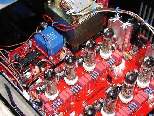 AUDIO VALVE Assistent 50 black/silver #3 в «HiFiRussia»