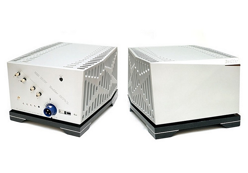 Усилитель мощности Boulder 3050 Mono Power Amplifier black артикул 145547Si-1 фото 3