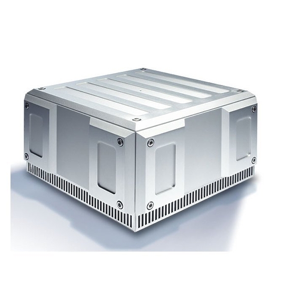 Сетевой фильтр Isotek Titan GII silver артикул 142334Si-1