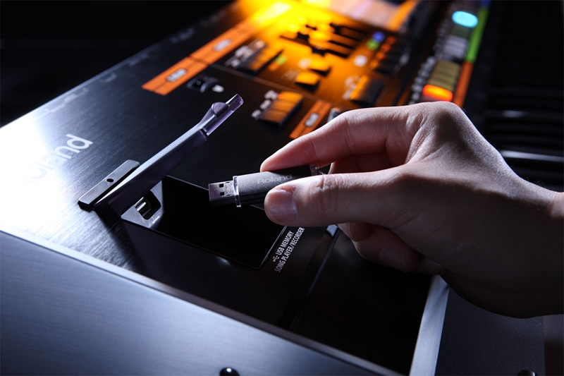 Клавишный инструмент Roland JUPITER-80 артикул 136388Si-1 фото 9