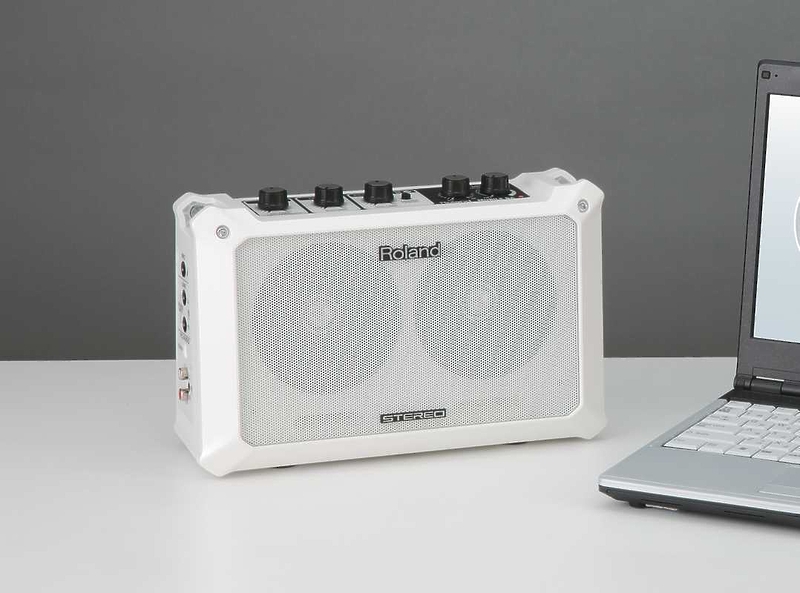 Комбо усилитель Roland MOBILE-BA артикул 132120Si-1 фото 5