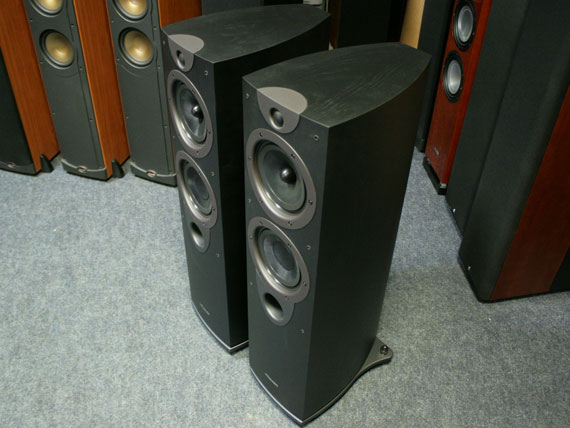 Напольная акустика Wharfedale Evo-2 30 black артикул 395817FV-1 фото 8