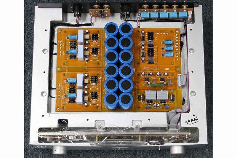 Стерео предусилитель YBA Signature Preamplifier артикул 216558Si-1 фото 3