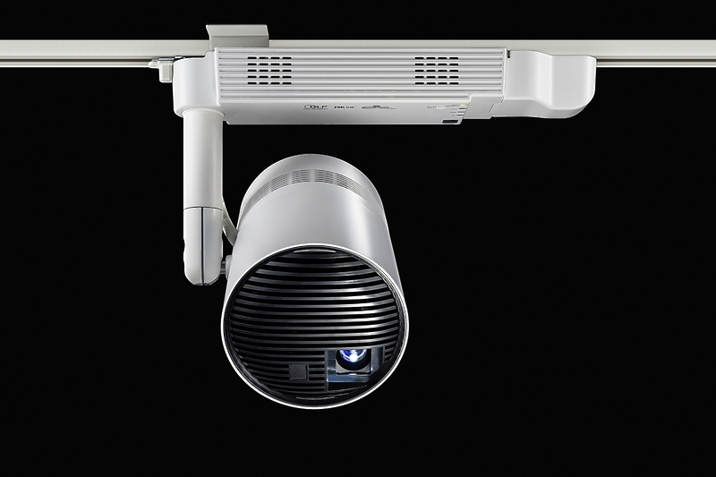 Проектор Panasonic PT-JX200GBE артикул 157837Si-1 фото 4