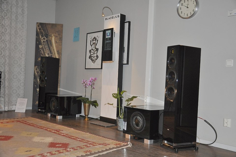 Напольная акустика Elac FS 249 black edition артикул 397332FV-1 фото 4