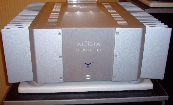 Audia Flight 50 black #8 в «HiFiRussia»