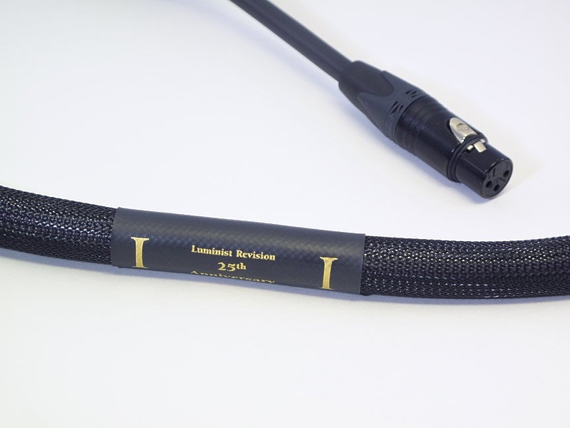Кабель межблочный балансный Purist Audio Design 25th Anniversary XLR 3.0m Luminist Revision артикул 144103Si-1