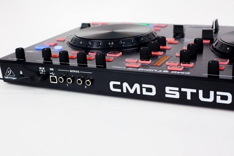 DJ-контроллер Behringer CMD STUDIO 4A артикул 141990Si-1 фото 3