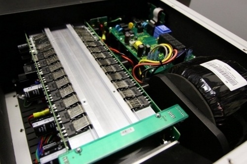 Усилитель звука Classe CA-M600 артикул 104675Si-1 фото 5