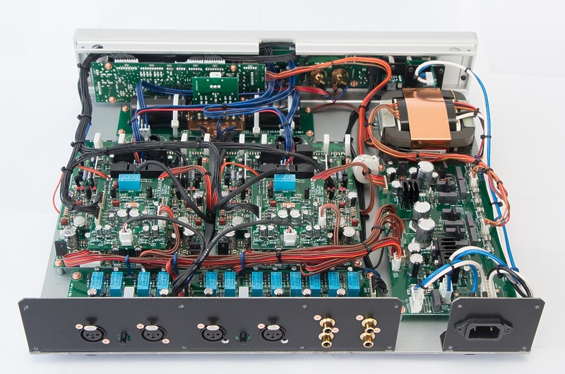 Усилитель для наушников Luxman P-700 артикул 113018Si-1 фото 3