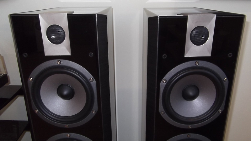 Напольная акустика Focal-JMlab Chorus 836 V W black high gloss (Special Edition) артикул 424888FV-1 фото 4