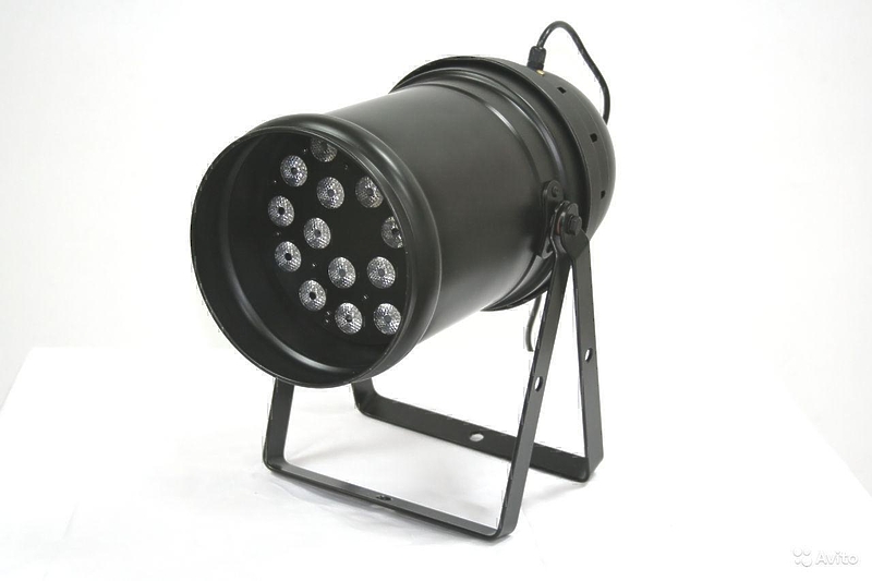 Involight LED SPOT 64-18T артикул 351929SI-1 фото 3