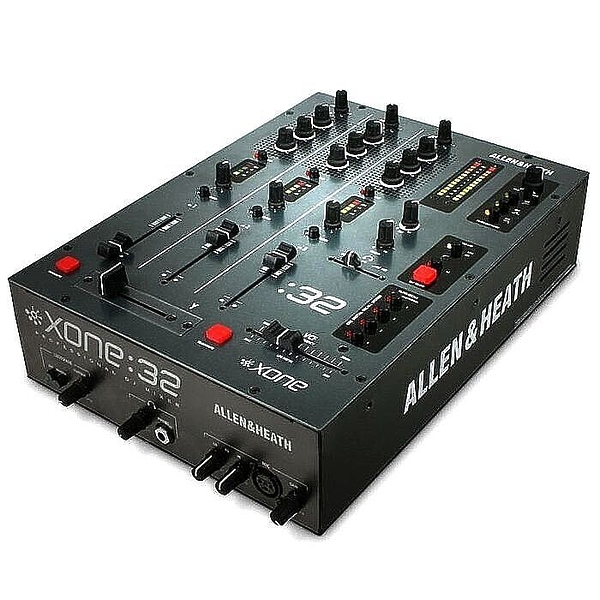 Микшер Allen&Heath XONE:32 артикул 127123Si-1