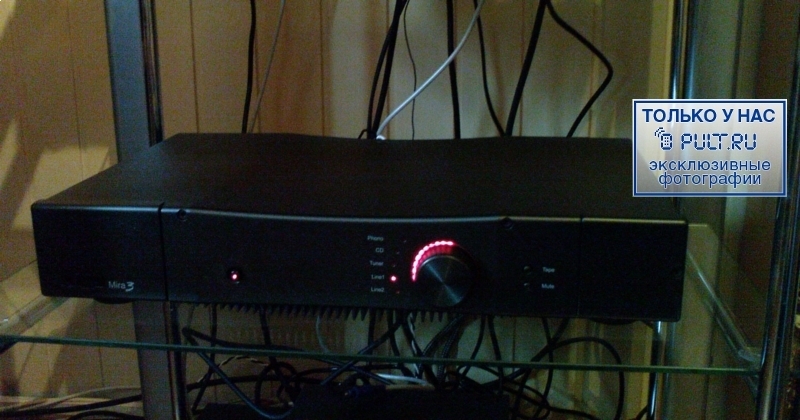 Стереоусилитель Rega MIRA-3 black артикул 326584FV-1 фото 3
