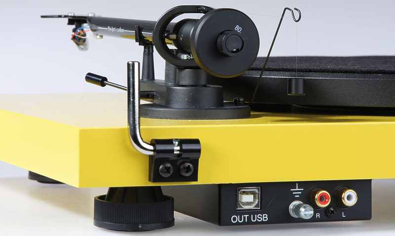 Проигрыватель винила Pro-Ject Debut Carbon Phono USB (DC) yellow (Ortofon OM10) артикул 449330FV-1 фото 4
