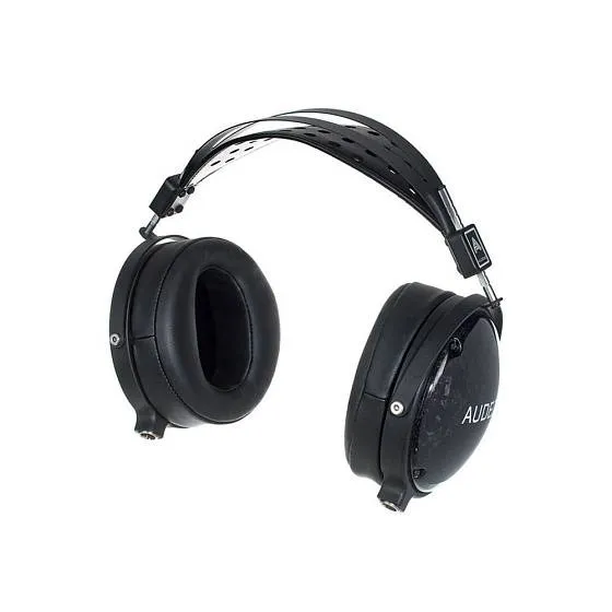 Наушники Audeze LCD-2 Classic Closed Case артикул 265201Si-1 фото 4