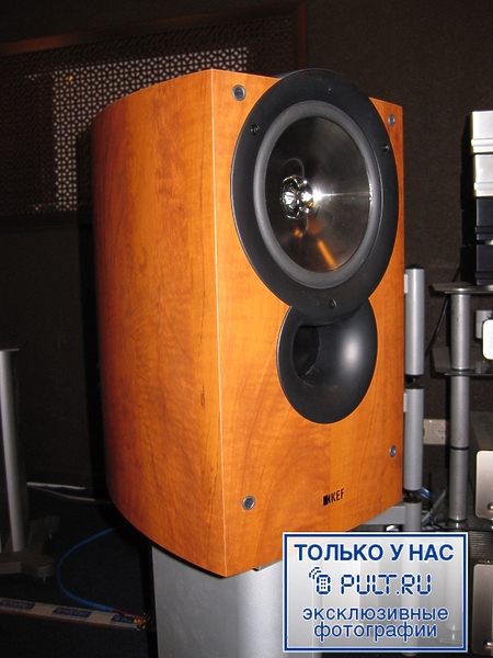 Акустическая система Kef iQ30-BA артикул 219432SI-1 фото 11