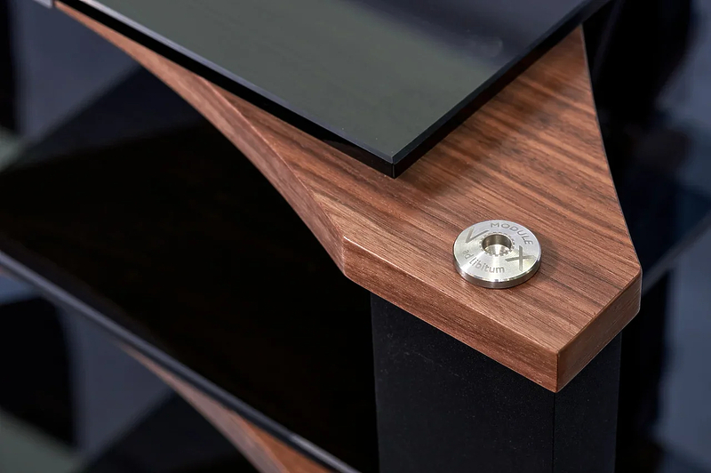 Стойка под аппаратуру VOXmodule S-001 Basic (уровень 1, shelf walnut, graphite glass, legs black moire, plugs silver) артикул 236860Si-1 фото 5