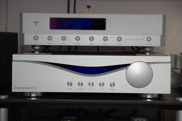 Audia Flight STRUMENTO n1 black #13 в «HiFiRussia»