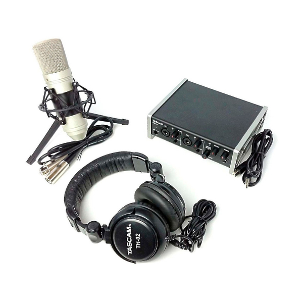 Комплект для подкастинга Tascam TrackPack 2x2 артикул 174708Si-1