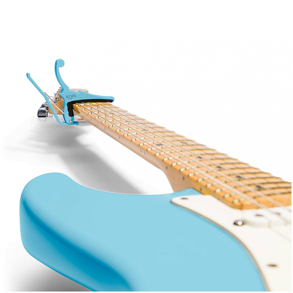 Каподастр для электрогитары Kyser KGEFDBA (для Fender Daphne Blue) артикул 291909Si-1 фото 3