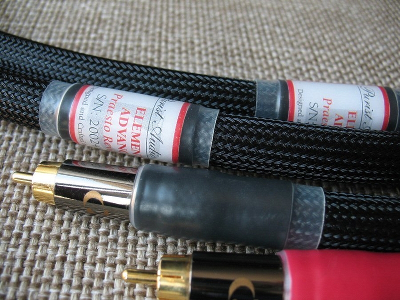 Кабель межблочный Purist Audio Design Elementa Advance RCA 1.0m артикул 143575Si-1