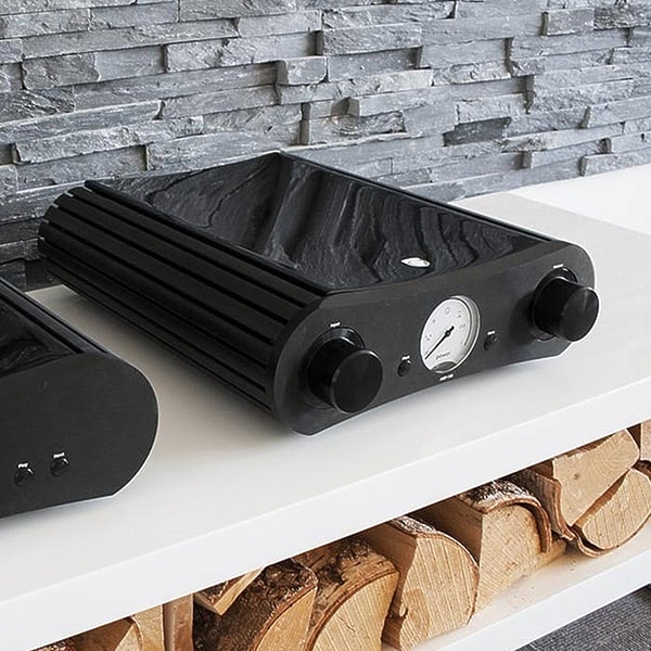 Интегральный стереоусилитель Gato Audio AMP-150 HG black/black артикул 167589Si-1