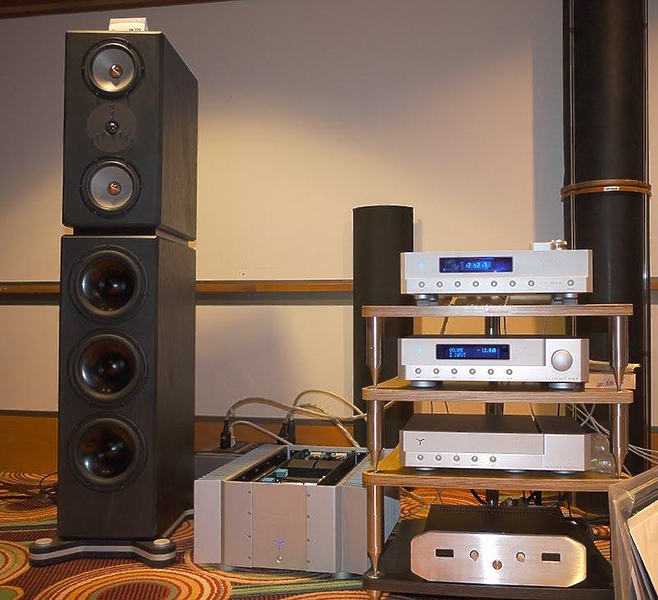 Audia Flight 100 silver #6 в «HiFiRussia»