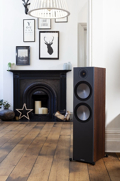 Напольная акустика Monitor Audio Bronze 500 (6G) Walnut артикул 219874Si-1 фото 5