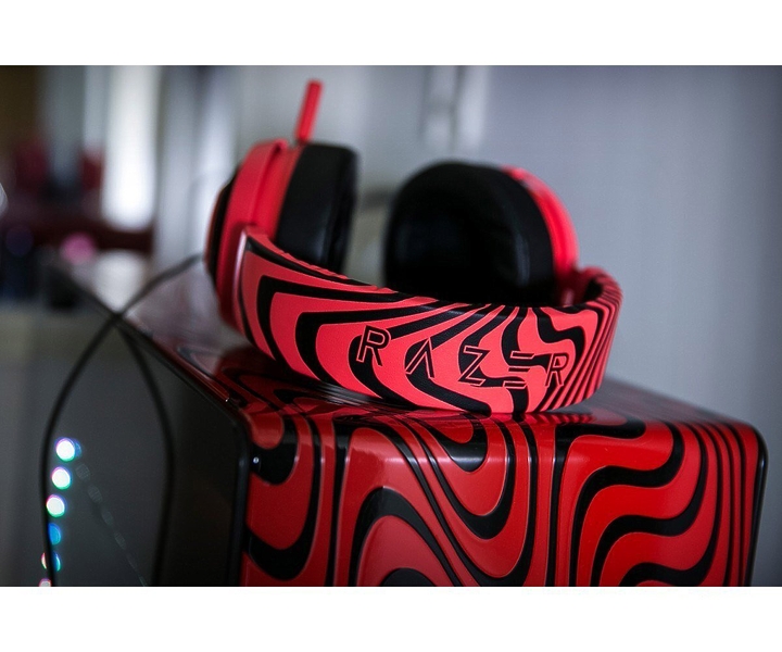 Наушники Razer Kraken Pro V2 Oval, PewDiePie (3,5 мм) (RZ04-02050800-R3M1) артикул 177224Si-1 фото 4