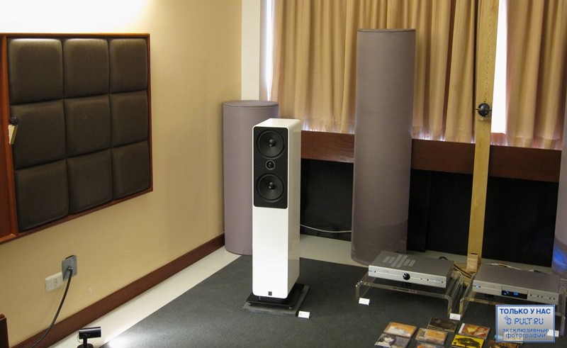 Акустическая система Q-Acoustics 2050 walnut артикул 398426FV-1 фото 5